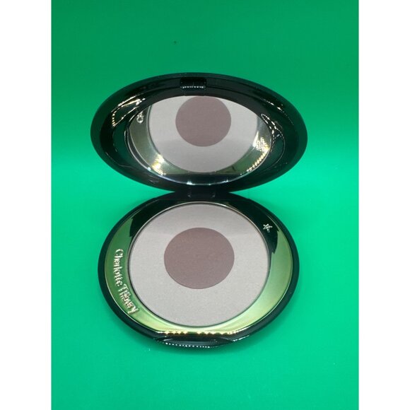 Charlotte Tilbury Cheek To Chic Swish & Pop Blusher - Picture 1 of 3